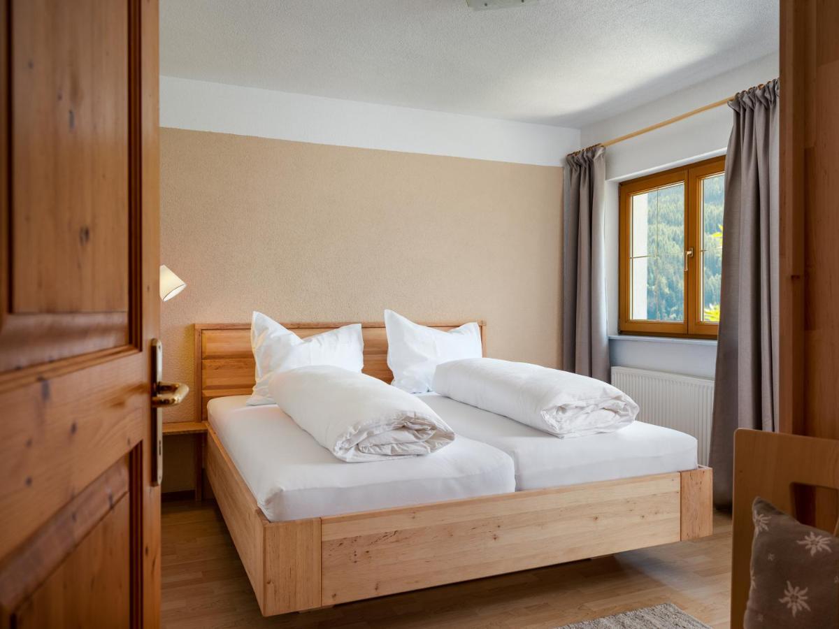 Haus Ausblick Apartment เวนส์ ภายนอก รูปภาพ